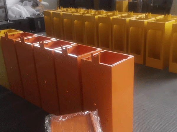 機(jī)柜、機(jī)箱